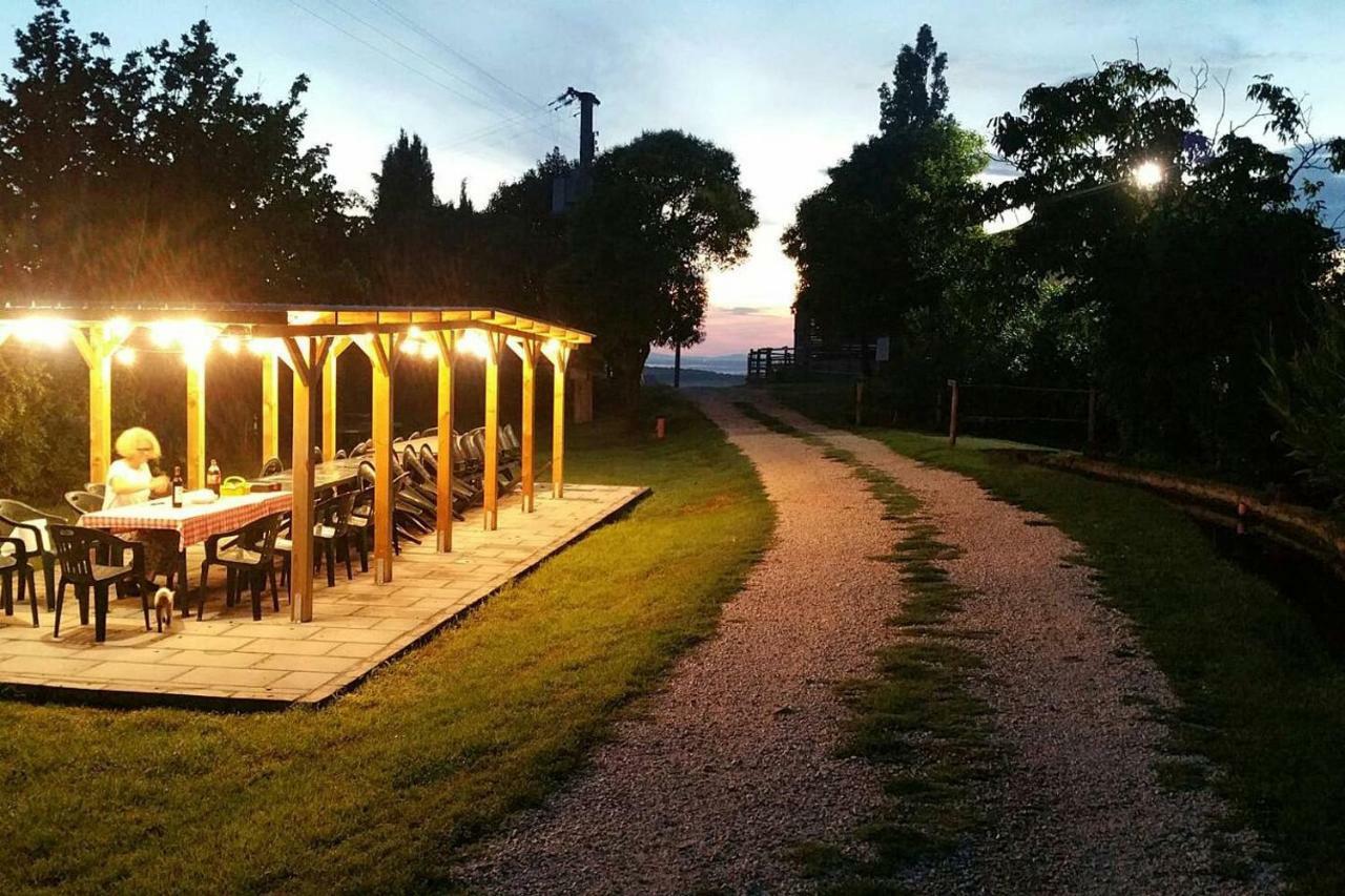 Piccolo Casale A "Le Moline" In Una Vera Fattoria فيترالّا المظهر الخارجي الصورة